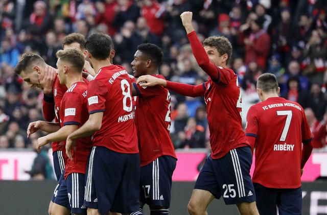 每体：预计拉菲尼亚周二就能随全队合练；霍安下场有可能首发（每体：拉菲尼亚有望周二随队合练，霍安下轮或首发）