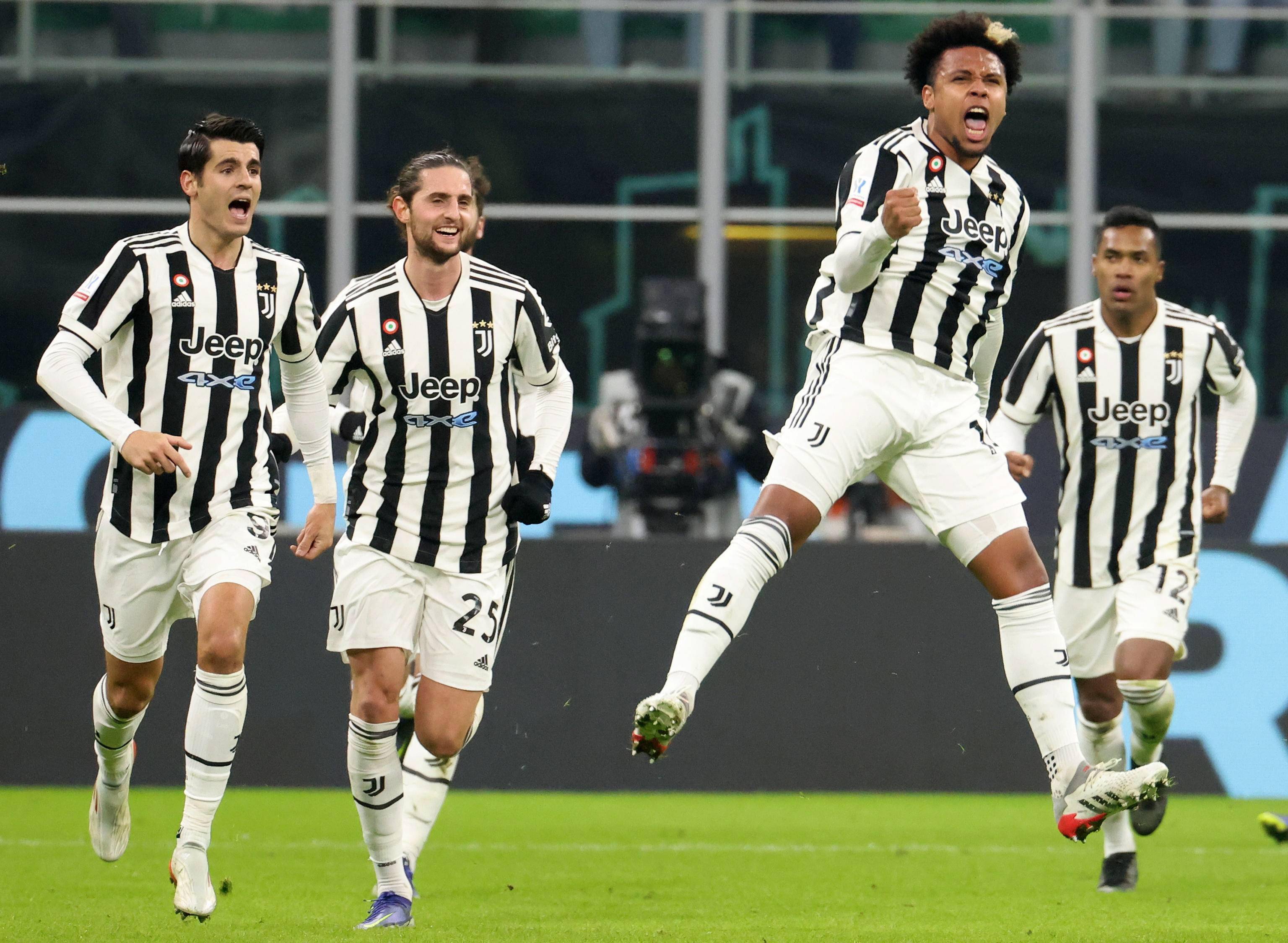 全市场：拉齐奥接近免签因西涅，年薪130万欧签约至明年6月（全市场：拉齐奥或将以自由身引进因西涅，年薪130万欧，合同至明年6月）