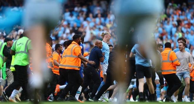 6中6，砍14分7板！徐昕完胜广东队内线 杜锋后悔送他走吗？（6投全中拿下14分7板！徐昕压制广东内线，杜锋会为放走他而后悔吗？）