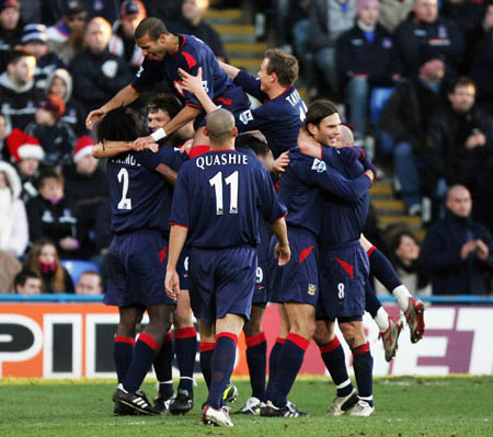 李国旭：全队身体情况良好，在队里的球员都能参加比赛（李国旭：球队健康状态佳，现有球员均可出战）