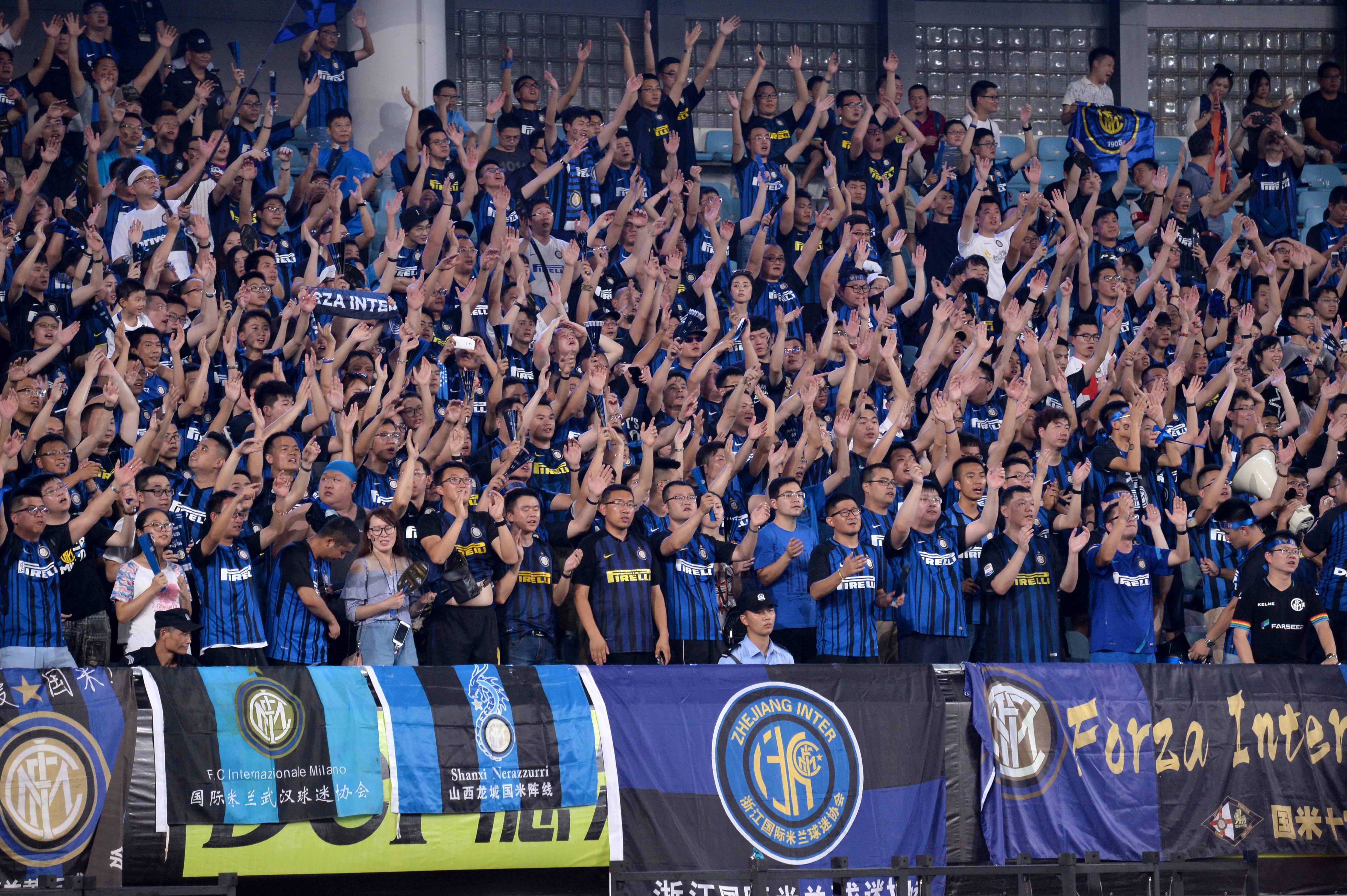 英媒：美职联圣地亚哥和萨拉赫有过接触，但还没正式报价（英媒：美职联圣地亚哥曾接触萨拉赫，尚未提出正式报价）