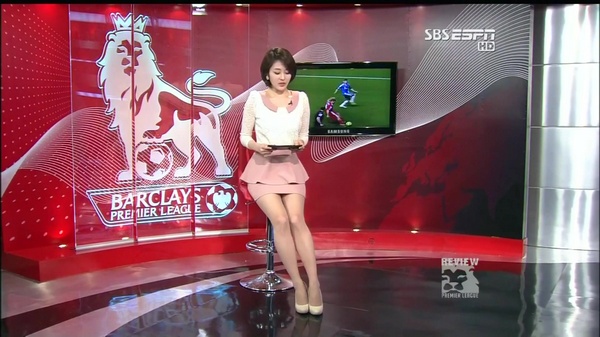 雨一直下，气氛不算融洽！这次比赛为什么不带徐杰呢？（雨不停歇，气氛微妙：这次比赛为何未带徐杰？）